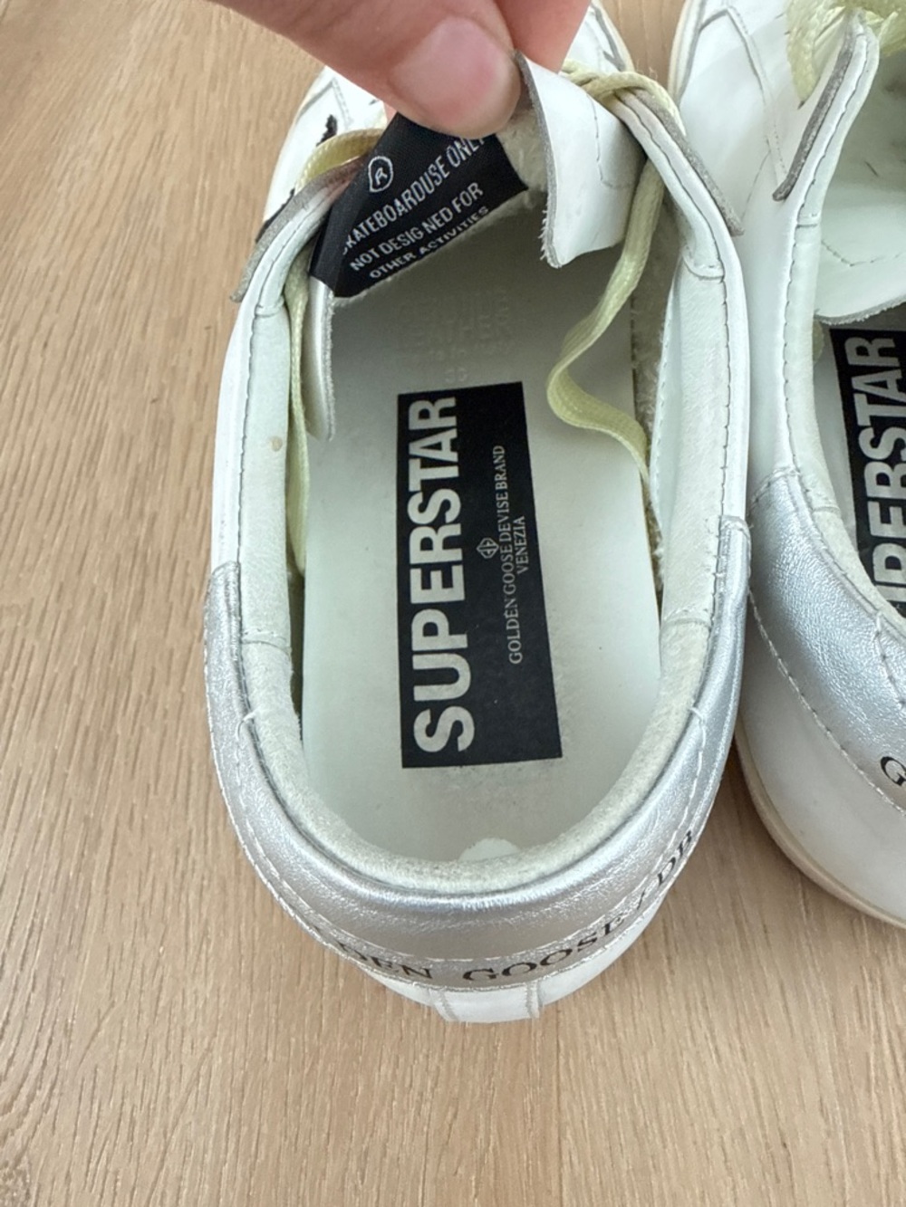 Un branded brand white & black
trainers sneakers size 38 Leather Sneaker - Picture 7 of 10